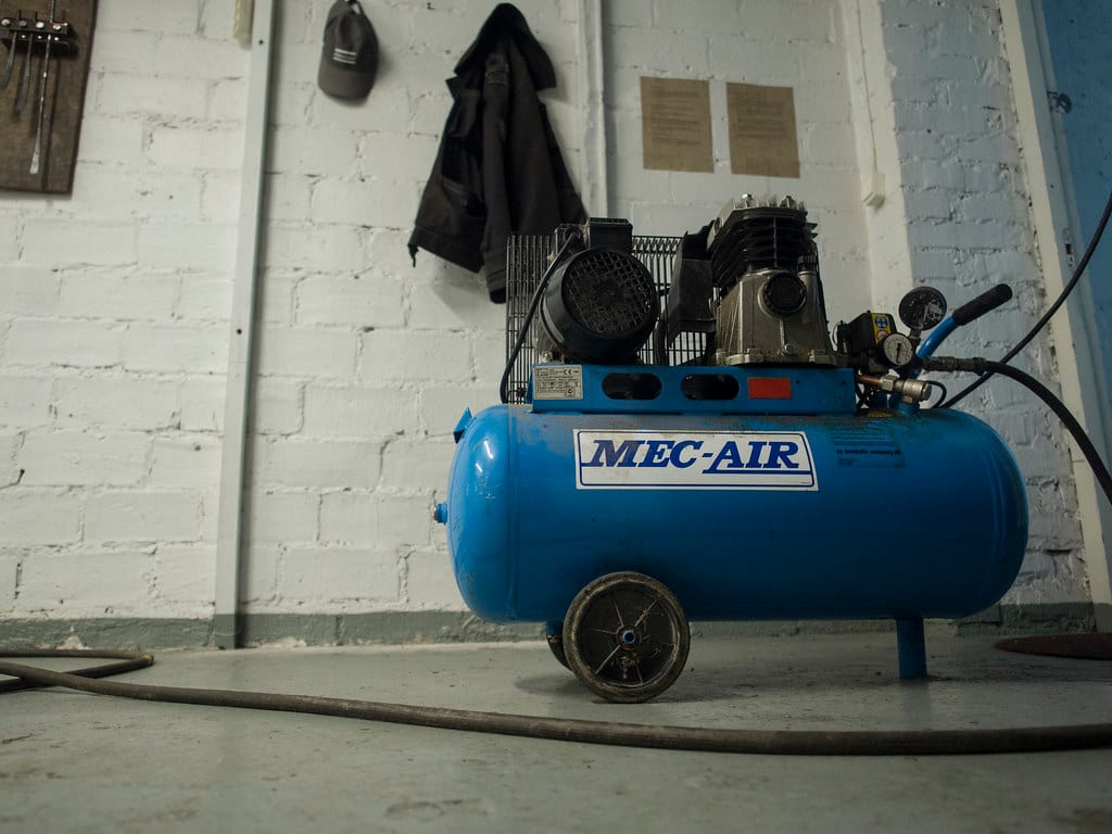 Compresseur d'air 50 litres, 2 CV, avec enrouleur — photo 1 sur 2