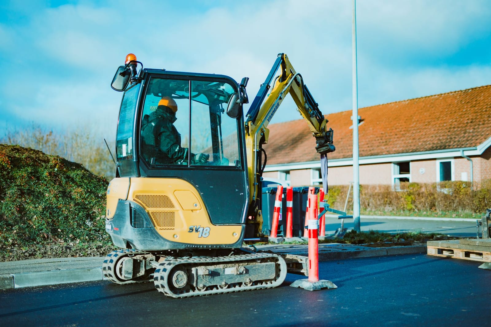 Mini-pelle 1,5 t Kubota, 2016 — photo 1 sur 2