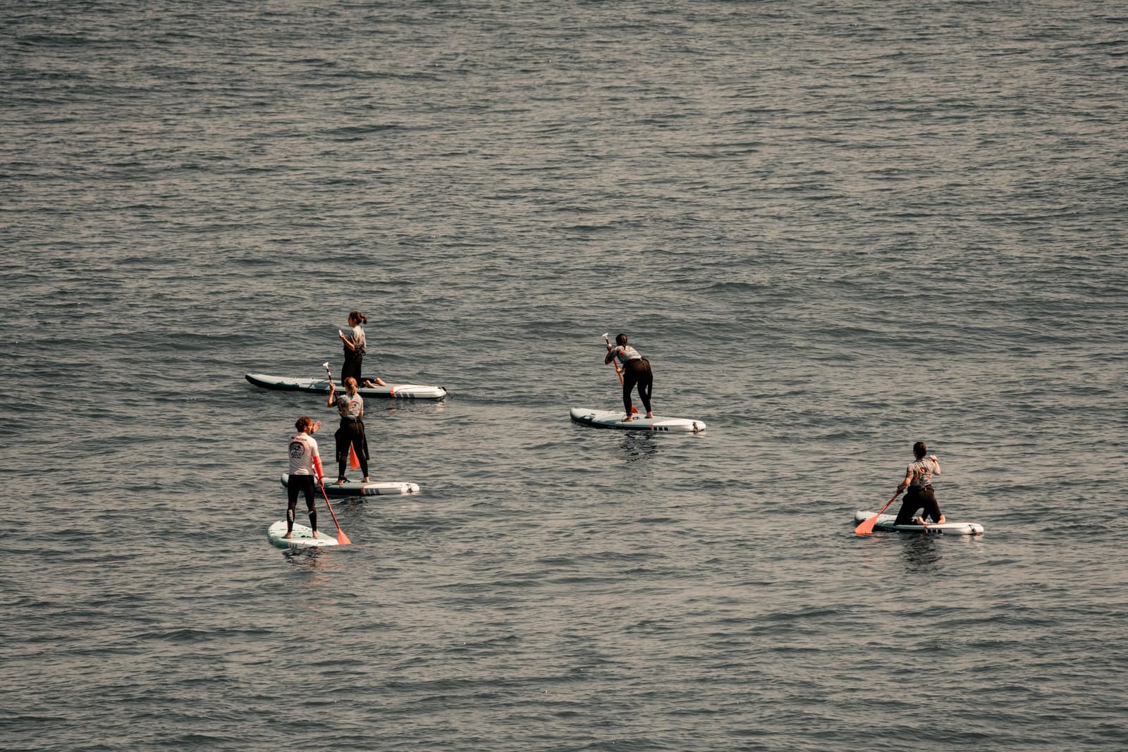 Paddle gonflable Itiwit, 10'6", pompe et pagaie — photo 1 sur 3