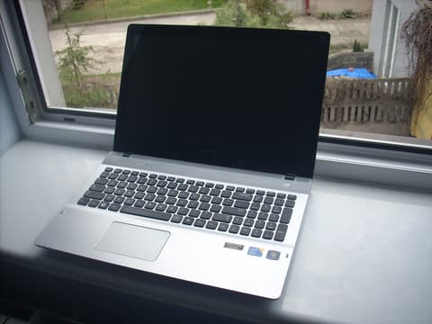 PC portable 15 pouces, i5, 16 Go, SSD 512 Go