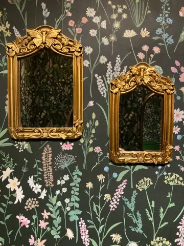 Miroir doré ancien