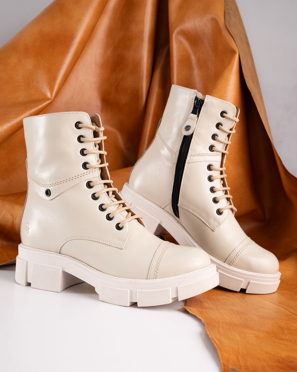 Bottines cuir Clarks pointure 43 — photo 1 sur 2