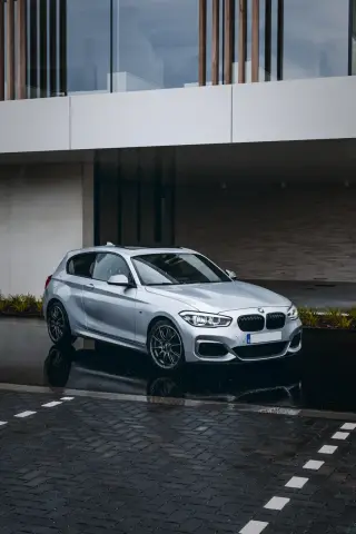 BMW Série 1 sDrive18d 2017