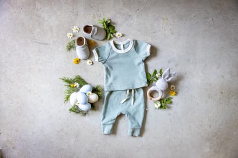Lot de vêtements bébé 6 mois, 25 pièces