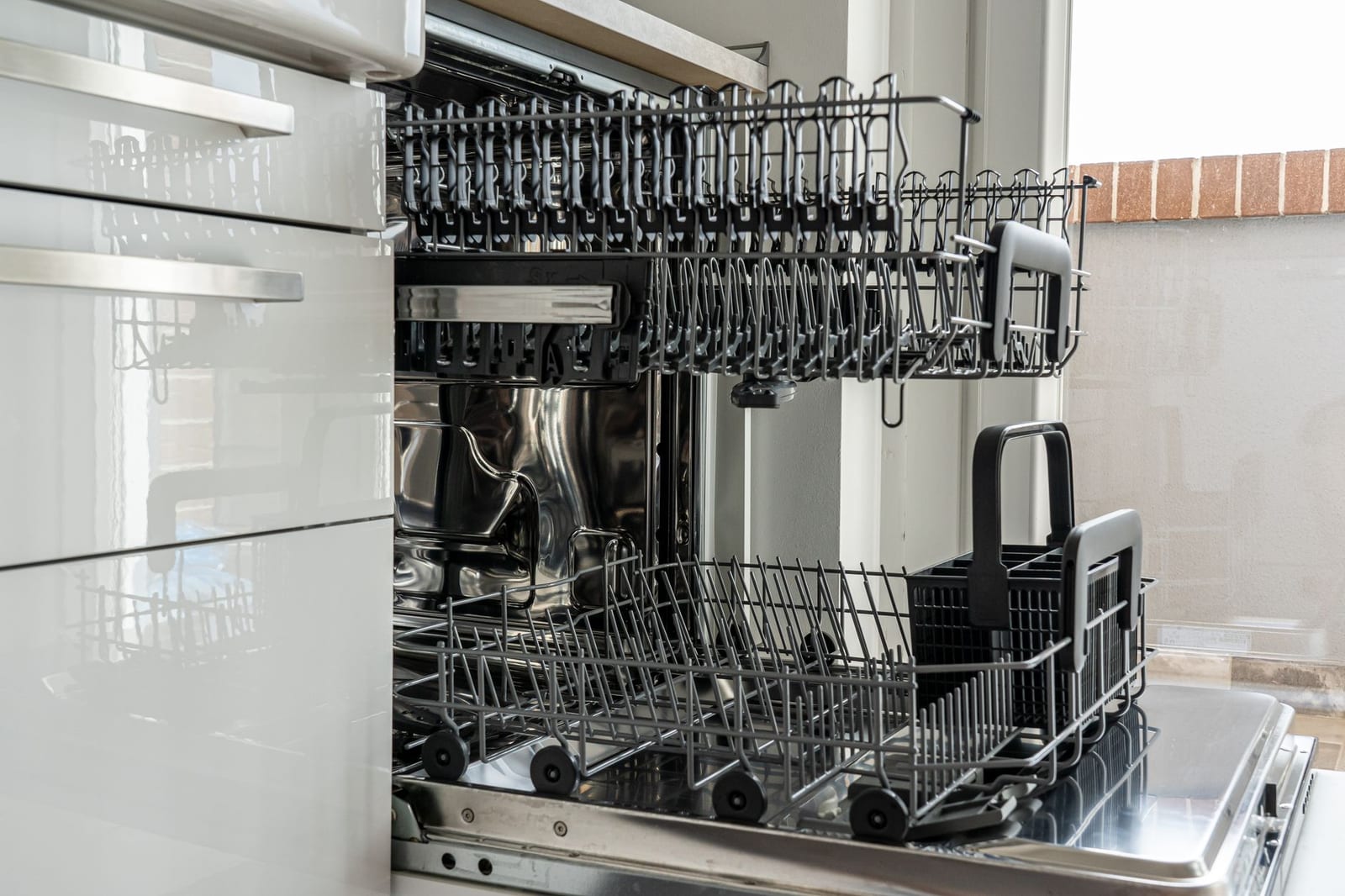 Lave-vaisselle Electrolux 12 couverts — photo 1 sur 2
