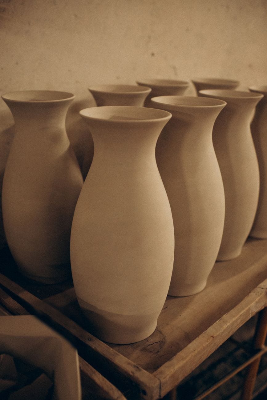 Vase en céramique artisanal — photo 1 sur 2