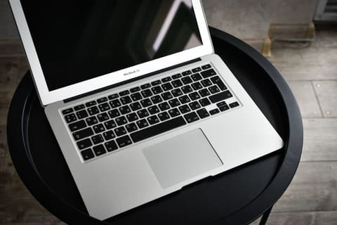 MacBook Air 13" M2 16 Go / 1 To