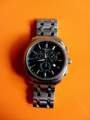 Montre Tissot PRX, solaire