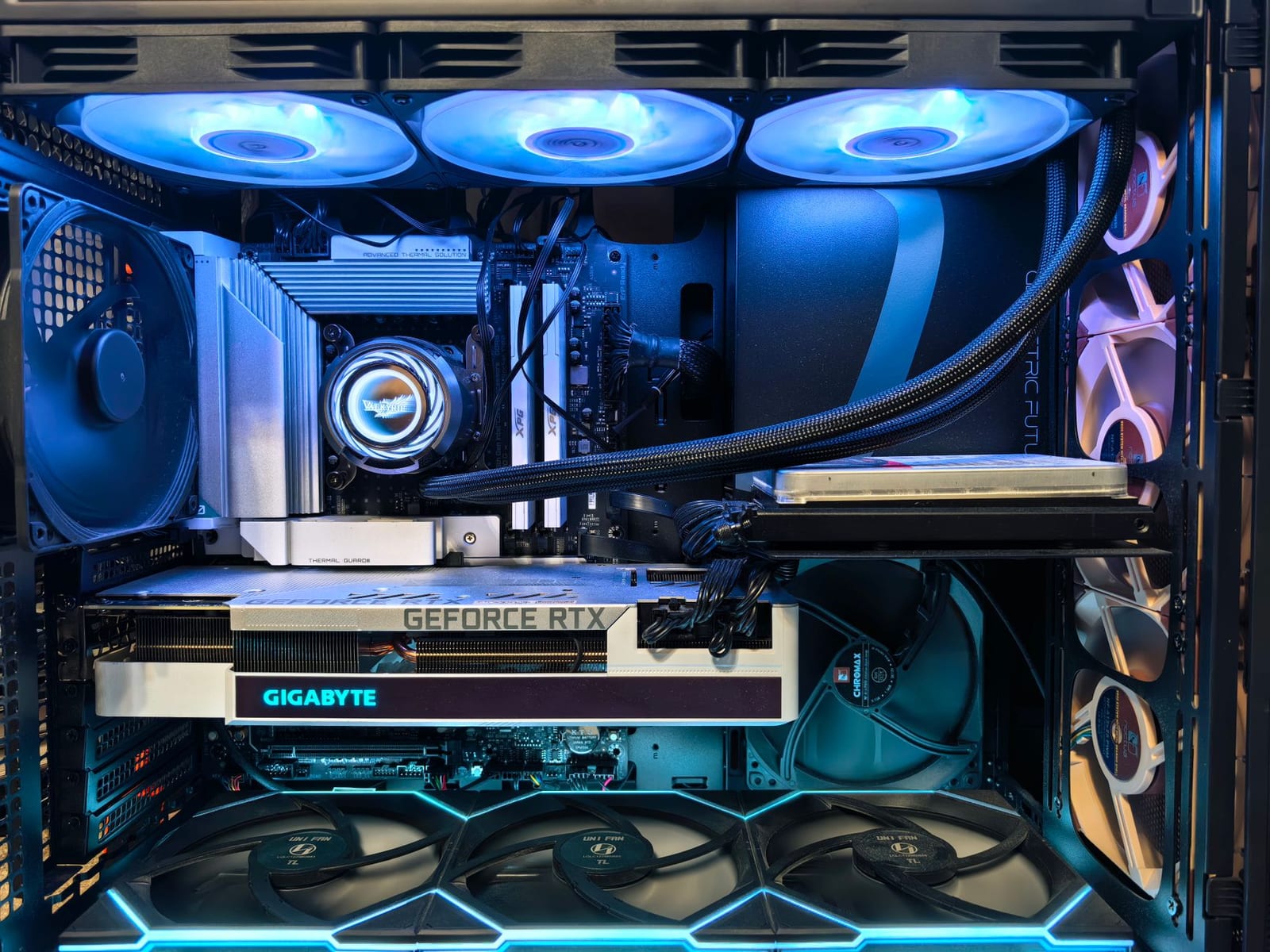 PC fixe Assemblé Ryzen 5 / RTX 3060 — photo 1 sur 2