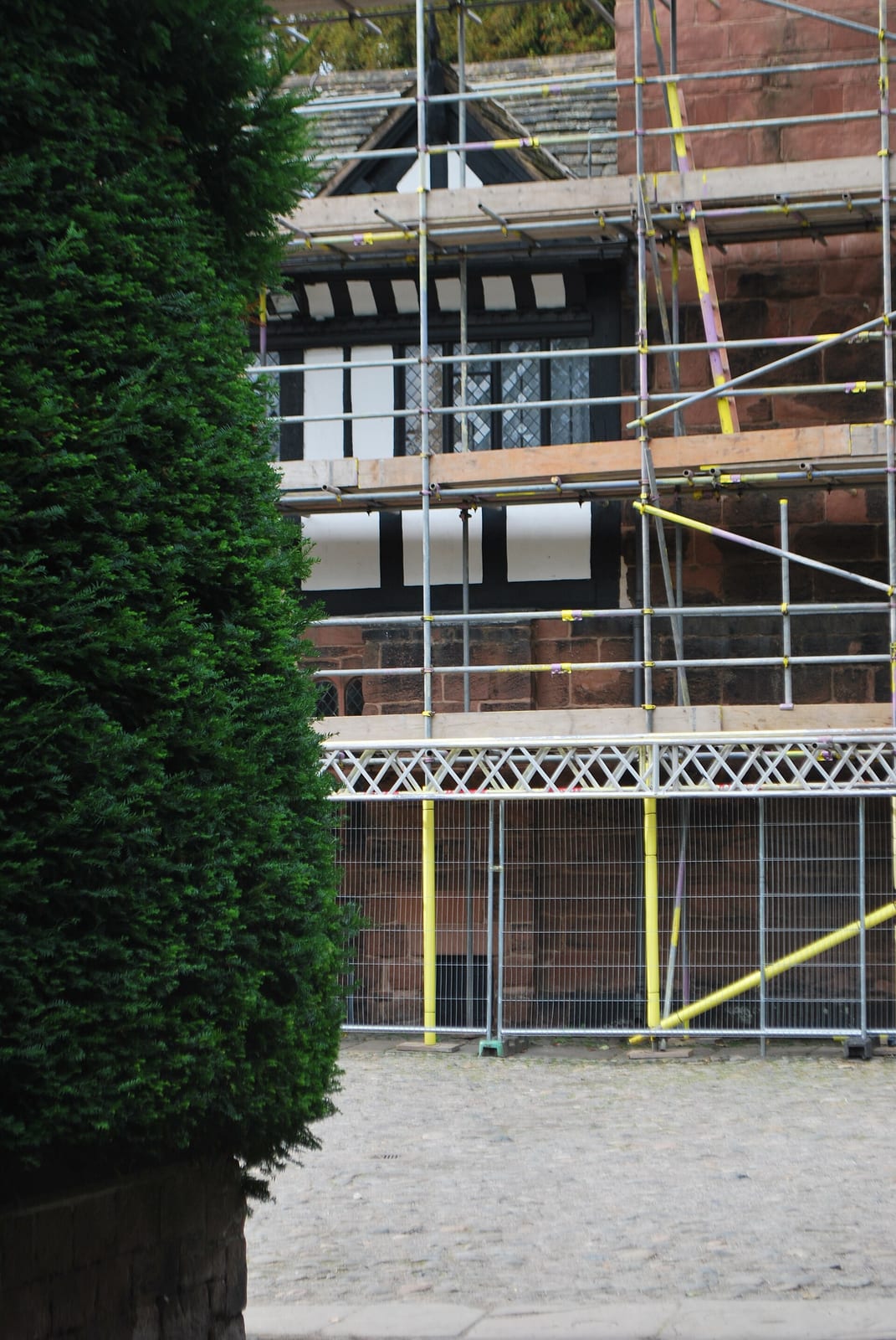 Échafaudage roulant aluminium hauteur 4 m — photo 1 sur 2