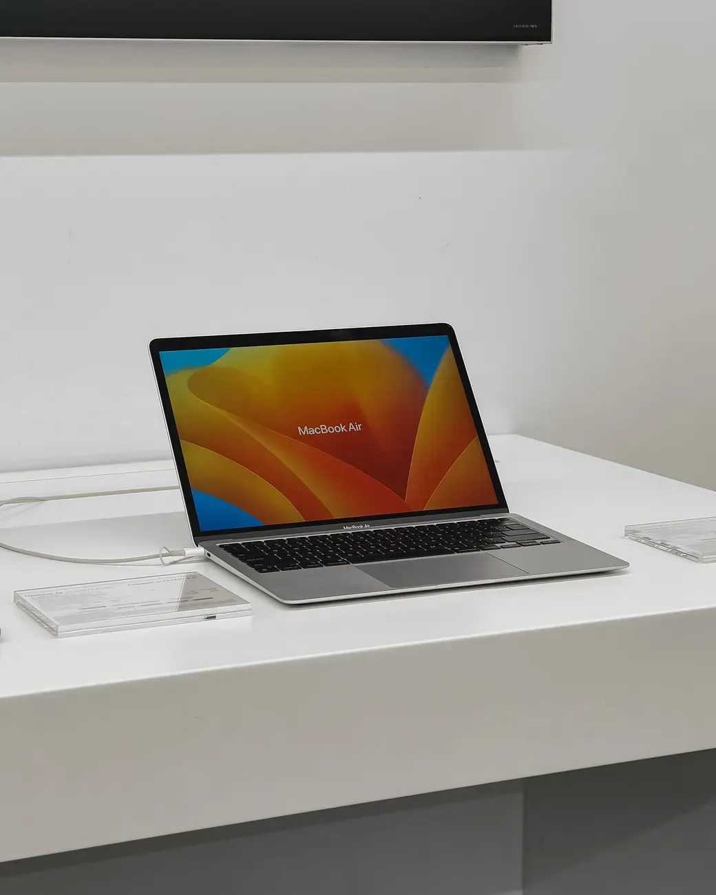 MacBook Air 13" M2 16 Go / 512 Go — photo 1 sur 2