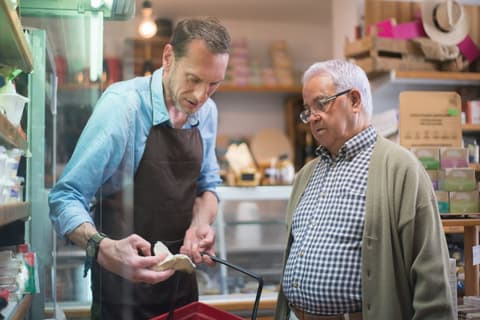 Aide aux courses et accompagnement — matinées en semaine