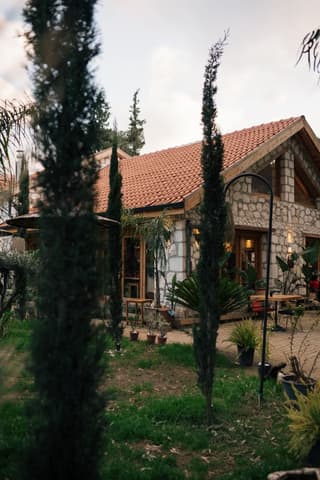Maison 5 pièces avec jardin à louer, proche commodités