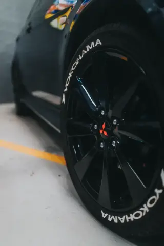 4 jantes alu 16" BMW avec pneus été