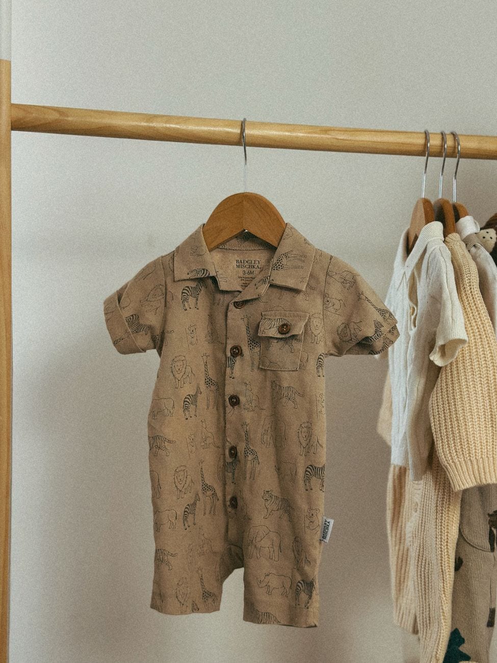 Lot vêtements bébé mixte 12 mois, 25 pièces — photo 1 sur 2