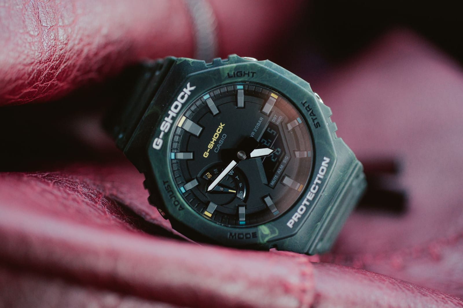 Montre Casio G-Shock, quartz — photo 1 sur 2